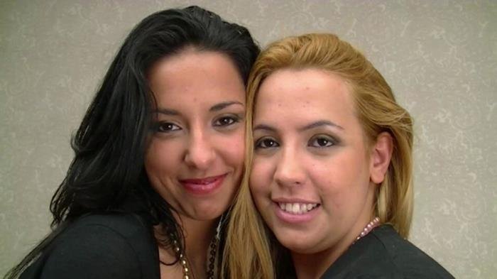 Nara Lemos, Daniela Ferraz (FullHD 1080p) Scat Real Sisters Proven In Documents [mp4 / 1.69 GB /  2019]