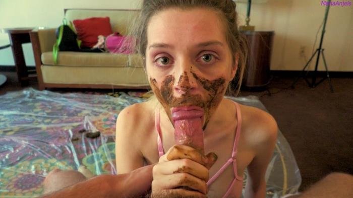 Maria Anjel (FullHD 1080p) Step-Bro Catches me playing with poop POV [mp4 / 3.50 GB /  2023]