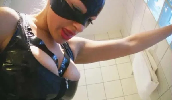 Lady Nicole (SD) S-Cat Women [wmv / 752.4 MB /  2024]