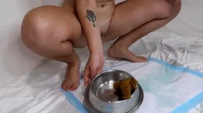 Filthy Skye (HD 720p) Shitting Girl 38 [mp4 / 64.3 MB /  2025]