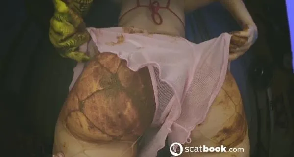 SweetBettyParlour (FullHD 1080p) Two in OneEvil Clown Catch the Crap [AVC / 198.82 MB /  2025]