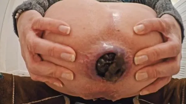 Mia Skye aka MiaRoxxx (HD 720p) Close To The Lens [mp4 / 24.6 MB /  2025]