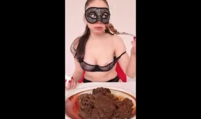 Preview of Scatlina (HD 720p) Sexy shit eating (with 6 loads of shit) [AVC / 1.7 GB /  2025]