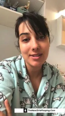 Efro Sabrina (SD) Scat Cute Sabrina 7 [mp4 / 70.0 MB /  2025]
