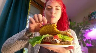 Classy N Gassy (FullHD 1080p) Gassys Thanksgiving Dine And Dump [mp4 / 873 MB /  2025]