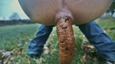 Mia Skye aka MiaRoxxx (HD 720p) HUGE Snake In Field [mp4 / 16.2 MB /  2025]