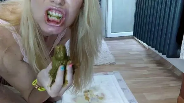 Mona (FullHD 1080p) Eating Pooo [mp4 / 1.06 GB /  2025]