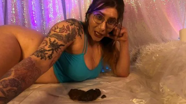 Lady Tsunam (FullHD 1080p) Scat Stank [mp4 / 1.27 GB /  2025]