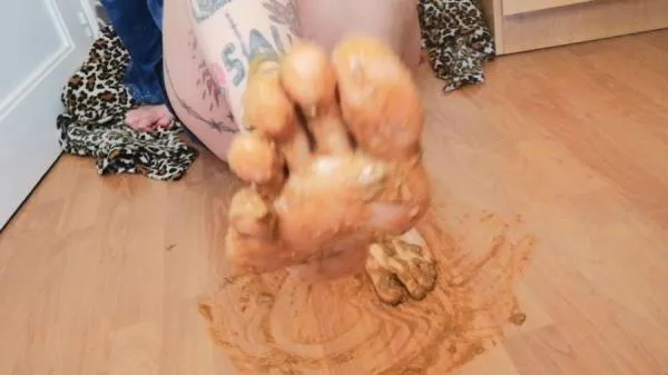 Badkithy (FullHD 1080p) Masturbation Mestrophilia Pee Farts And Poop [mp4 / 1.76 GB /  2025]