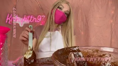 KnkyKttn97 (HD 720p) Kinky Bakery [mp4 / 506 MB /  2026]