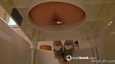 Inmersive Scat Session Sesion De Scat Inmersiva [mp4 / 51.4 MB /  2026] Spain, Toilet Slavery (HD 720p)