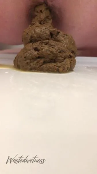 Chocolate Mousse Anyone [mp4 / 19.1 MB /  2026] Dirty Anal, Toilet (FullHD 1080p)