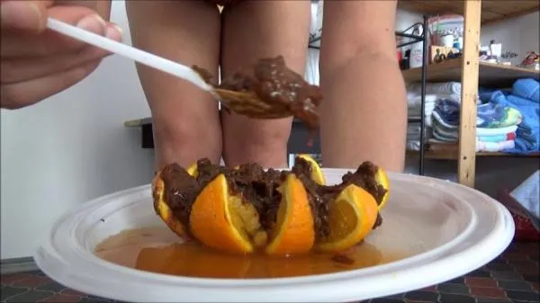 Kaviar On Orange [mp4 / 546 MB /  2026] Fetish, Romanian (SD)