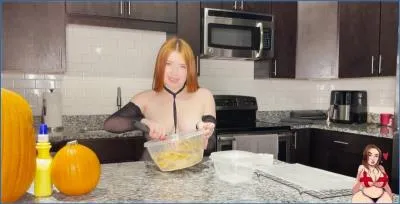 GingerCris Smearing Collection: Cooking With Cris- Shit Cookies and Dildo Action
