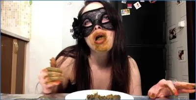 Scat Princess Domination: Xtreme Scat Breakfast with Real Swallowing and Farting Fetish