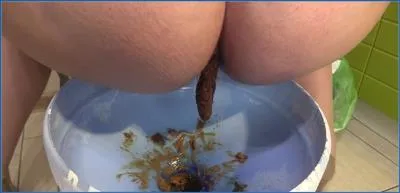 MilanaSmelly in a Dirty Domination Drop Full of Vomit