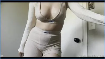 Queen Kitsy's Scat Farting Nasty Fun in Wild Defecation and Smearing