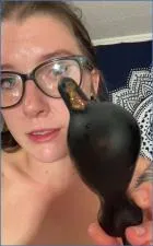 Missellie's Extreme Shit Tasting and Piss Drinking Ritual