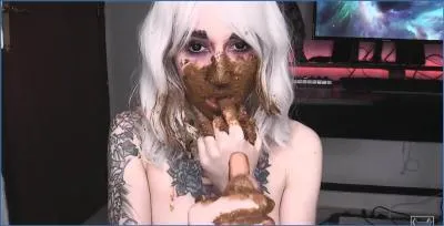 Extreme Shit Eating and Facesitting by Brazilian Scat Princess