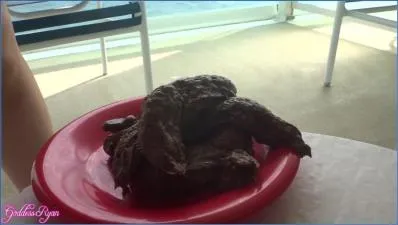 Goddess Ryan's Massive Public Shit on Cruise Balcony - Scat Queen