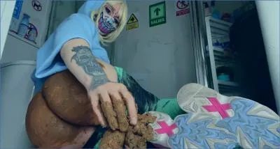 Sweet Betty Parlour Triple Pooping in a Hardcore Shitting Kinky Fetish porn