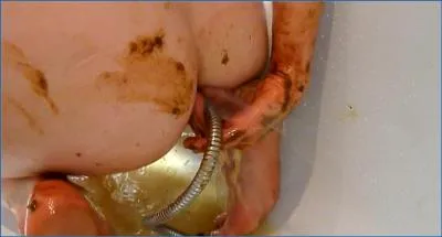 Dirty Barbara's Extreme Solo Shit and Piss Fetish video