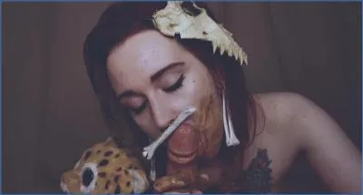 Solo Scat Action with SweetBettyParlour in Prehistoric Wild porn
