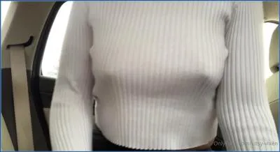 Kitsy Vixen Dominates with Farting in Car Farts 2 Scat Porn from Onlyfans