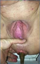 Allura's Solo Scat porn with Poop and Gaped Pussy