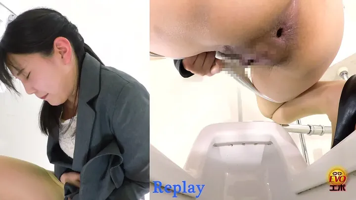 Shy Japanese Office Lady Caught Shitting on a Noisy Toilet - Hidden